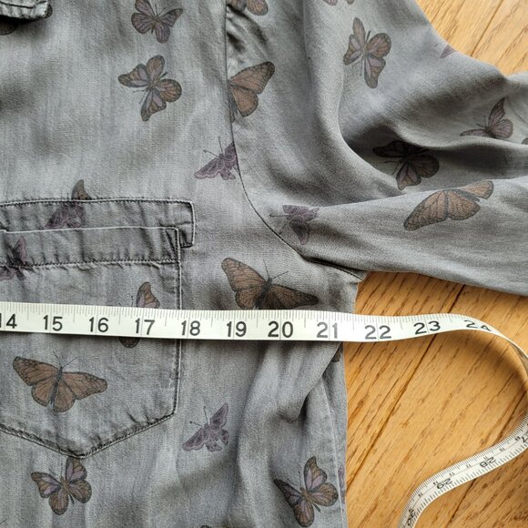 STANDARD GRACE Gray Butterfly Print Women's Shirt L - Picture 12 of 13